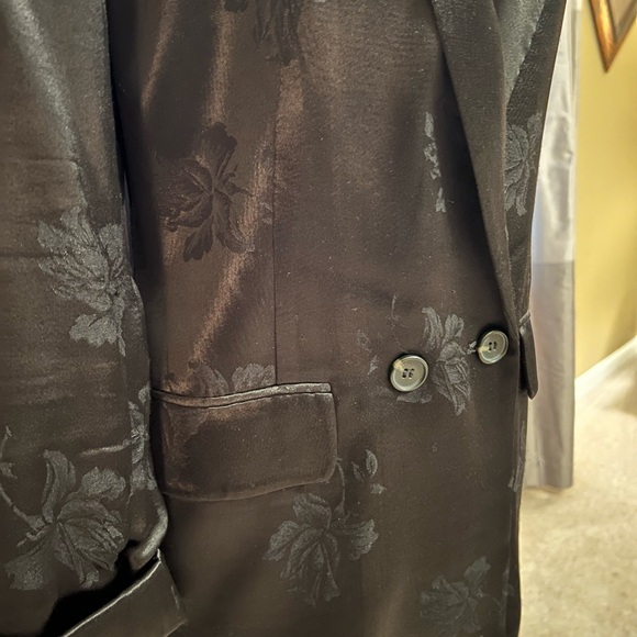 1 State Black Rose Print Blazer - Picture 4 of 8